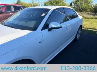 Audi A4 2018 2.0T ultra Premium 4dr Sedán