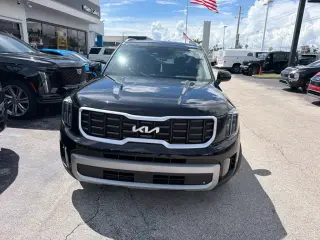 Kia Telluride 2023 AWD S 4dr SUV