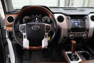 Toyota Tundra 2019 4x4 1794 Edition 4dr CrewMax Cab Pickup SB (5.7L V8)