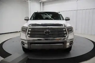 Toyota Tundra 2019 4x4 1794 Edition 4dr CrewMax Cab Pickup SB (5.7L V8)