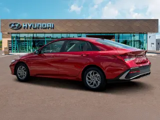 Hyundai ELANTRA Híbrido 2024 Azul Sedán 4 puertas