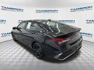 Hyundai ELANTRA 2026 SEL Sport 4dr Sedán