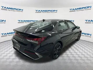 Hyundai ELANTRA 2026 SEL Sport 4dr Sedán