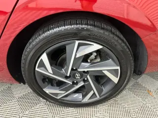 Hyundai ELANTRA 2025 Limited 4dr Sedán