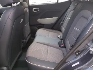 Hyundai VENUE 2024 Limited 4dr Crossover