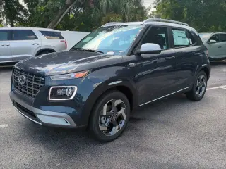 Hyundai VENUE 2024 Limited 4dr Crossover