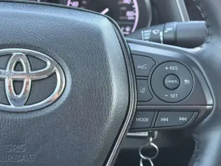 Toyota Camry 2024 SE 4dr Sedán