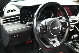 Kia K5 2023 GT-Line 4dr Sedán