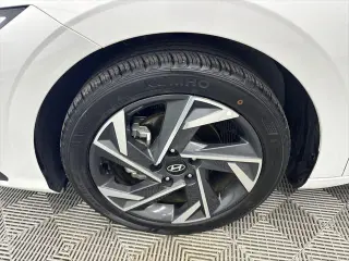 Hyundai ELANTRA 2025 SEL Sport 4dr Sedán