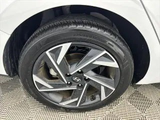 Hyundai ELANTRA 2025 SEL Sport 4dr Sedán