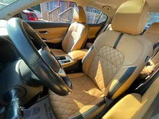 Nissan Sentra 2020 SV 4dr Sedán