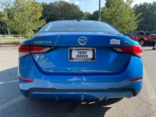 Nissan Sentra 2020 SV 4dr Sedán