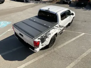 Toyota Tacoma 2022 4x2 TRD Off-Road 4dr Double Cab 5.0 ft SB