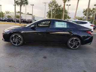 Hyundai ELANTRA 2023 N Line Sedán 4 puertas