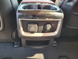 Kia Carnival 2024 SX 4dr Mini-Van