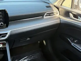 Vehículo Kia K5 2023 LXS 4dr Sedán