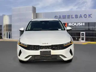 Vehículo Kia K5 2023 LXS 4dr Sedán