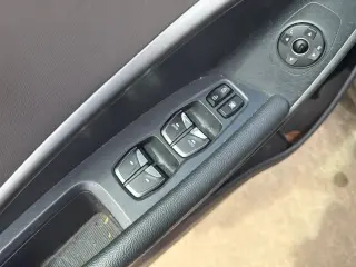 Hyundai SANTA FE 2018 SE 4dr SUV