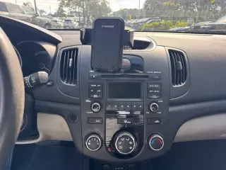 Kia Forte 2011 EX 4dr Sedán 6A