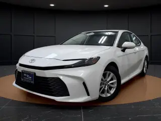 Toyota Camry 2025 LE 4dr Sedán