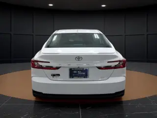 Toyota Camry 2025 LE 4dr Sedán