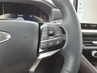 Ford Explorer 2025 AWD Platinum 4dr SUV