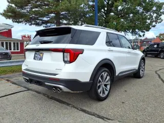 Ford Explorer 2025 AWD Platinum 4dr SUV