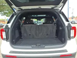 Ford Explorer 2025 AWD Platinum 4dr SUV