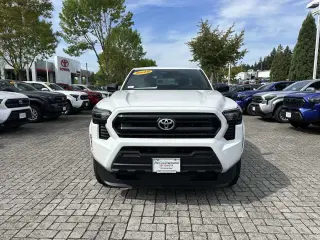 Toyota Tacoma 2025 4x2 SR 2dr XtraCab 6.1 ft LB