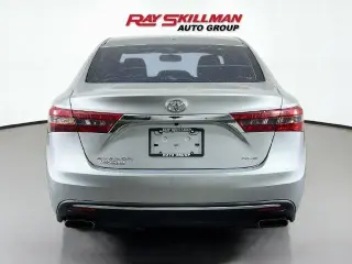 Toyota Avalon 2016 XLE Premium 4dr Sedán
