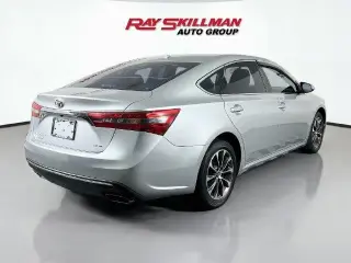 Toyota Avalon 2016 XLE Premium 4dr Sedán