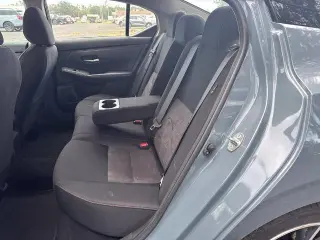Nissan Sentra 2025 SR 4dr Sedán