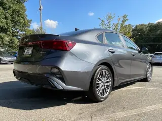 Kia Forte 2023 GT-Line 4dr Sedán