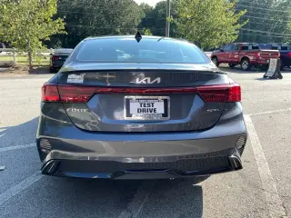 Kia Forte 2023 GT-Line 4dr Sedán