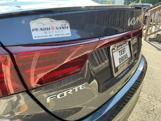 Kia Forte 2023 GT-Line 4dr Sedán