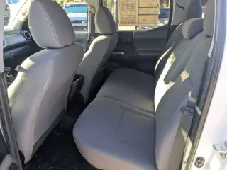 Toyota Tacoma 2023 4x2 SR5 4dr Double Cab 5.0 ft SB