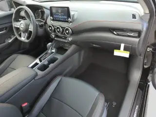 Nissan Sentra 2025 SR 4dr Sedán