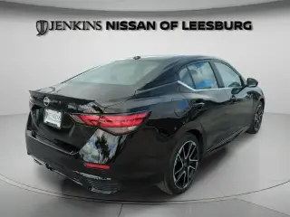 Nissan Sentra 2025 SR 4dr Sedán