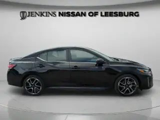 Nissan Sentra 2025 SR 4dr Sedán