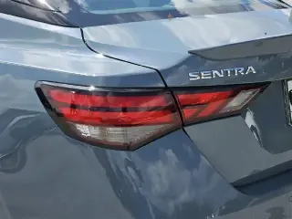 Nissan Sentra 2025 SR 4dr Sedán