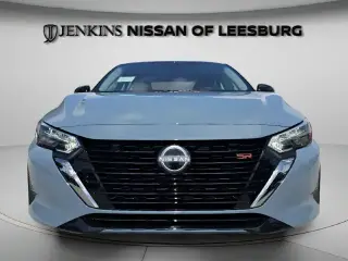 Nissan Sentra 2025 SR 4dr Sedán