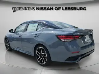 Nissan Sentra 2025 SR 4dr Sedán