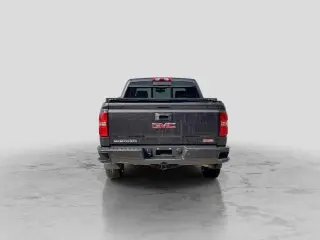 GMC Sierra 1500 2015 4x4 SLE 4dr Crew Cab 5.8 ft. SB