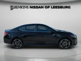Nissan Sentra 2025 SR 4dr Sedán