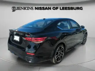 Nissan Sentra 2025 SR 4dr Sedán