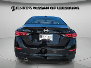 Nissan Sentra 2025 SR 4dr Sedán