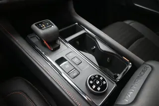 Nissan Pathfinder 2025 AWD SV 4dr SUV