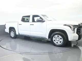 Toyota Tundra 2025 4x4 SR 4dr CrewMax Cab Pickup SB