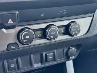 Toyota Tacoma 2020 4x2 SR 4dr Double Cab 5.0 ft SB
