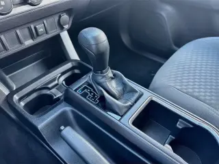 Toyota Tacoma 2020 4x2 SR 4dr Double Cab 5.0 ft SB